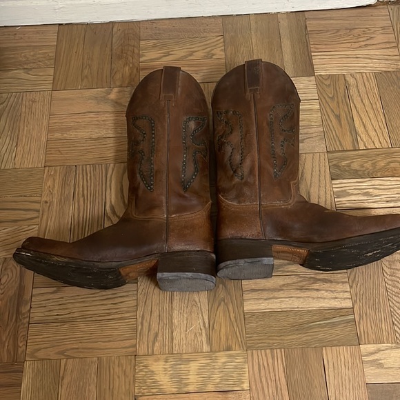 FRYE vintage brown biker boots with stud detail mens size11 soles need replacing - Picture 6 of 9